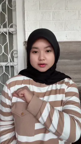 Masyaallah sesuka itu aku makeupnya🥰🫶 Premium look wisuda Mua : @ddeeyyaaa  Ig : deyyaa.makeuphennaart ✨Make up for all event 📍Bukittinggi, Sumatera Barat 📍padang #muabukittinggi #muasumbar #makeupartist #musemakeup #musebukittinggi 
