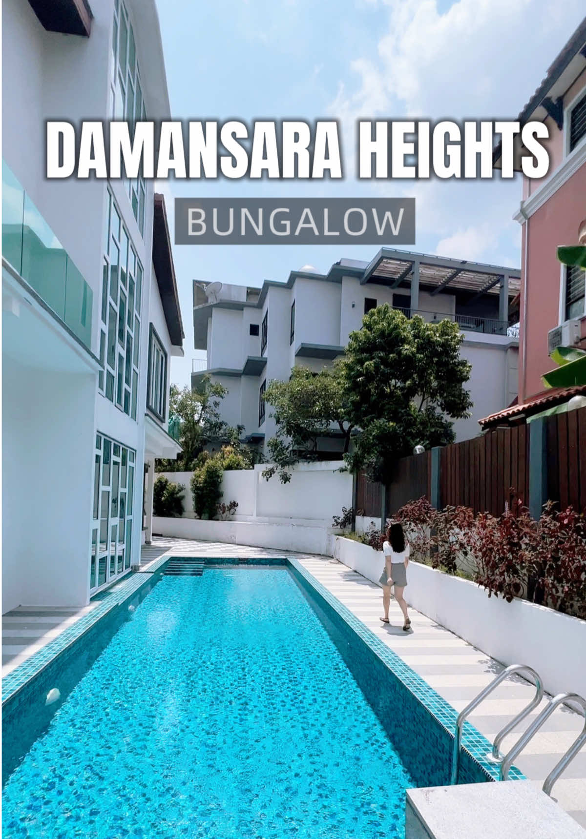 🇲🇾 3.5-Storey Bungalow @ Damansara Heights🏡 Selling at RM 8,800,000 ✨ - Freehold  - Land Area: 7,500 sf - Built Up: 9,000 sf  - Bedroom: 6+1 - Bathroom: 8 🛀 - Private Swimming Pool 🛟 - Private Lift - Car Porch fits 6 cars 🚗 - Newly renovated  Dm for more info or private tour❣️ #hometourmalaysia #realestatemalaysia #malaysiarealestate #malaysiaproperty #peilihousetours 