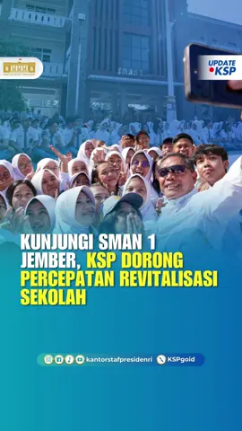 Kepala Staf Kepresidenan, Letjen TNI (Purn) AM Putranto (@putranto am ), mengunjungi SMAN 1 Jember. Kunjungan ini bertujuan untuk mendorong percepatan Program Hasil Terbaik Cepat (PHTC) Presiden Prabowo di bidang pendidikan: Revitalisasi Sekolah sekaligus menjadi momen nostalgia, mengingat SMAN 1 Jember adalah almamater beliau. Simak momen penuh inspirasi ini di video berikut! 🎥  @Kemendikdasmen @SMA NEGERI 1 JEMBER @DPR RI  #KSP #UpdateKSP #SMAN1Jember #RevitalisasiSekolah #PHTCPendidikan   