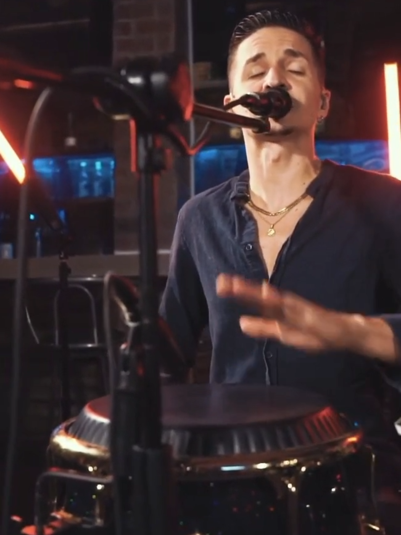 🔴#VIDEO Daniel Diaz & Alexander Lopez - SORPRESAS (Pedro Navaja 2) autor: Rubén Blades - Daniel Diaz: Voz, Percusion y Coros - Alexander Lopez: Voz, Guitarra, Bajo y Coros - Grabado en Los Barriles, San Juan, PR  #Sorpresas #DanielDiaz #AlexanderLopez #RubenBlades