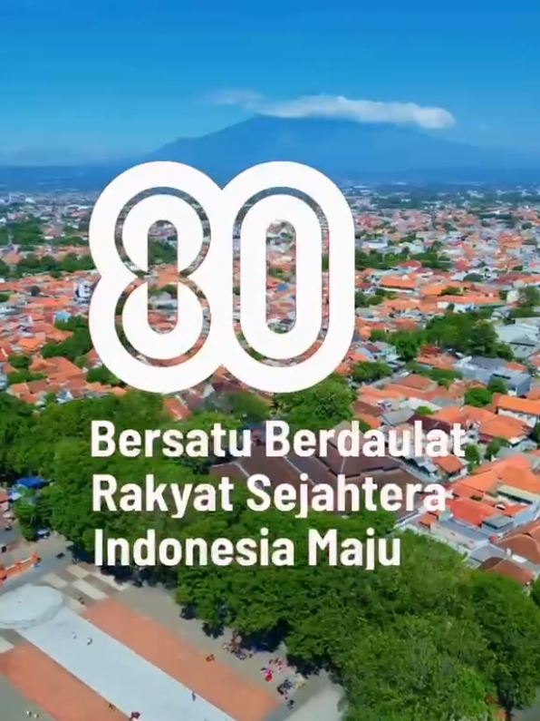 Hijab bukan hanya kain penutup, tapi juga simbol kebebasan memilih dan mengekspresikan diri. Di Hari Kemerdekaan ini, mari terus melangkah maju dengan percaya diri bersama Nobby Hijab 🇮🇩✨ @nobby.co.id @nobby.stores #NobbyMerdeka2025 #NobbyUntukIndonesia #NusantaraChallenge #NusantaraBaruIndonesiaMaju #DIRGAHAYU80tahunIndonesia