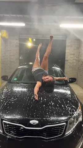 On top of what? #ontopofcars #viral #carwash @Kiara Hudgins @Jalynn❣️ 