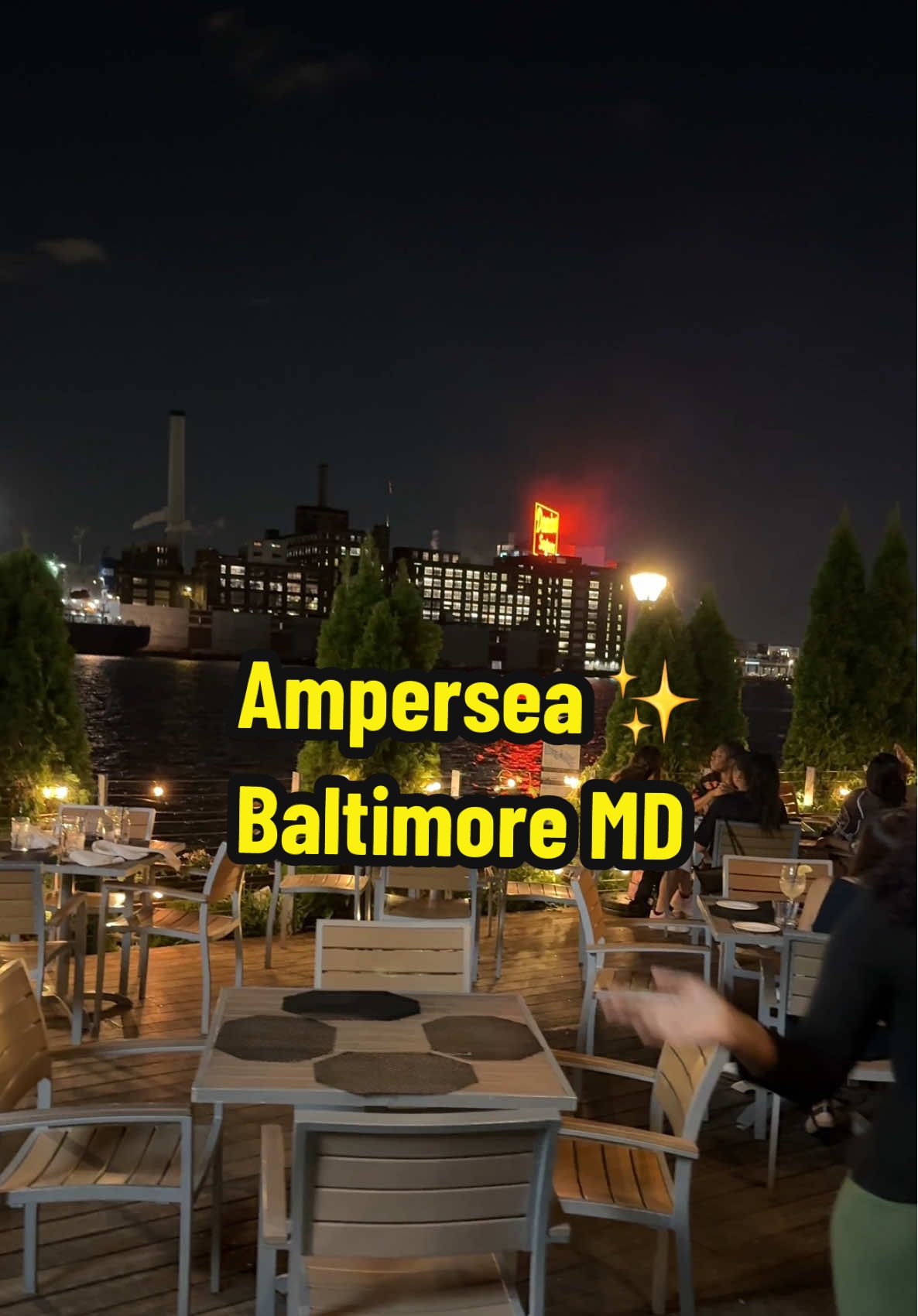 I really enjoy vlogging 📸✨🙌🏽 just having fun and taking you guys along. Ampersea Baltimore 🙌🏽 