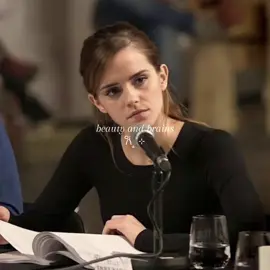 My two inspirations #emmawatson #natalieportman #astudent #intelligence #women 