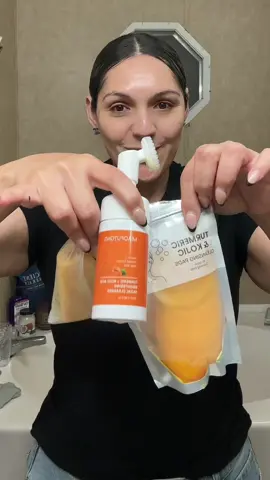 Set de tres piezas de lavado y cuidado de cúrcuma #turmericsoap#turmericskincare#turmerickojicacidsoap#turmerickit#tiktokshopcreatorpicks 