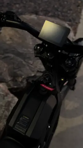 Why these clips turn out so crisp? 😛|| brochacho why can I only use 5 tags 😭 || #surron #eridepro #ebike #fyp #viral 