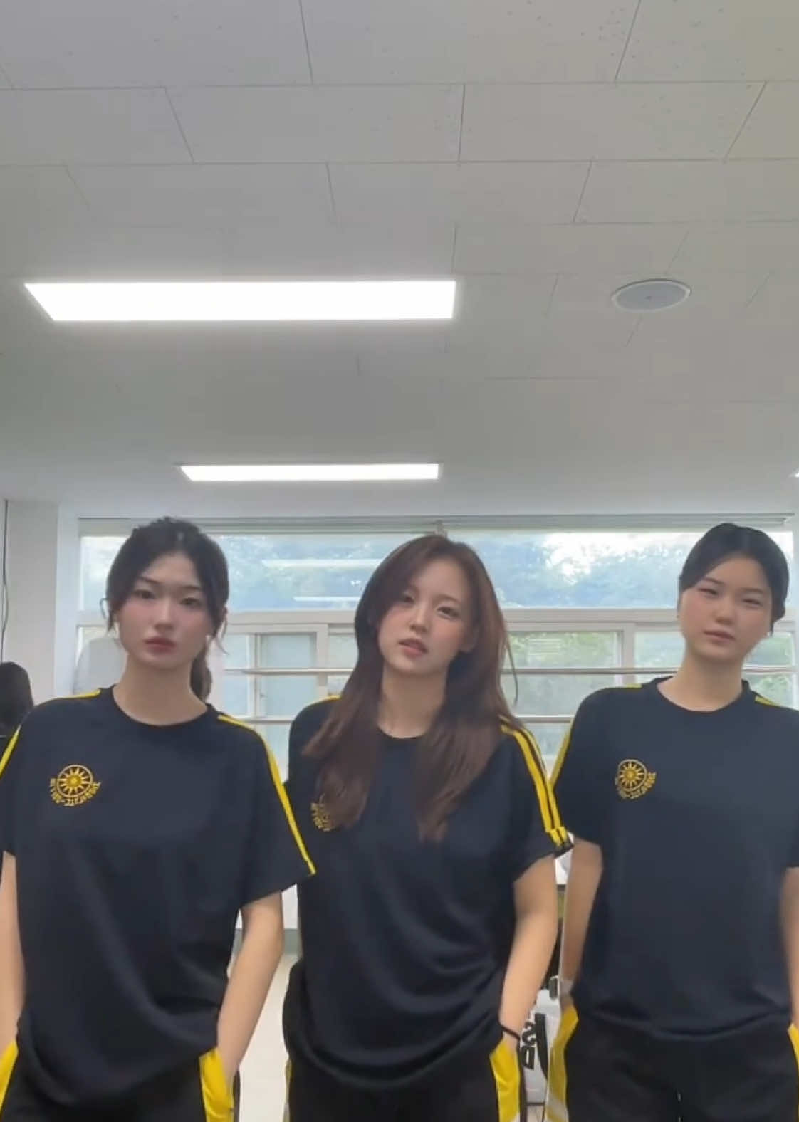 #건방떨어도되잖아 #건들면문다 