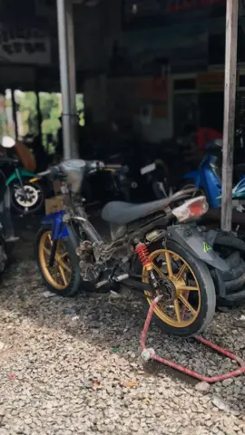 sebatas kenangan😇