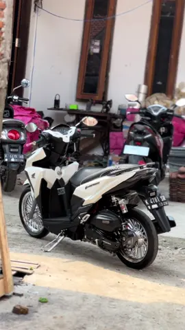 Bersih pangkal ganteng 🥰 #vario #styleplatkt 