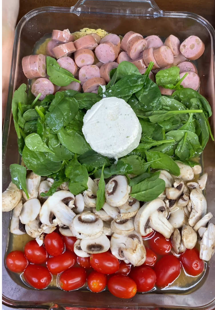 Must try viral one pan dish! #cookingtiktok #recipeoftheday #EasyRecipes #fyp #food 