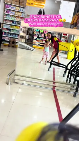 Hahaha itu bukan kaya lg tp sultan nyak🤣🤣 tp pengen nya uang halal,jgn kek kasus2 skrg😁