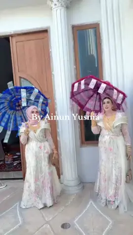 Makasih umik@Maya Zaskia & umik@Nur Fadilah   #fyp #viral #tiktok #fashion #surabaya #madura #maduraviral #gaunpesta #gaunpremium #viraltiktok 