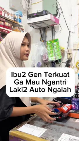 Ibu ibu adalah gen terkuat mana bisa dilawan kalo nyerobot antrian gini, laki2 ngalah aja deh… #andalanagenindonesia #aplikasiandalanagen #Fastpay #fy #kasirvlog #fyppppppppppppppppppppppp #viralvideotiktok #viraltiktok @Fastpay Indonesia 