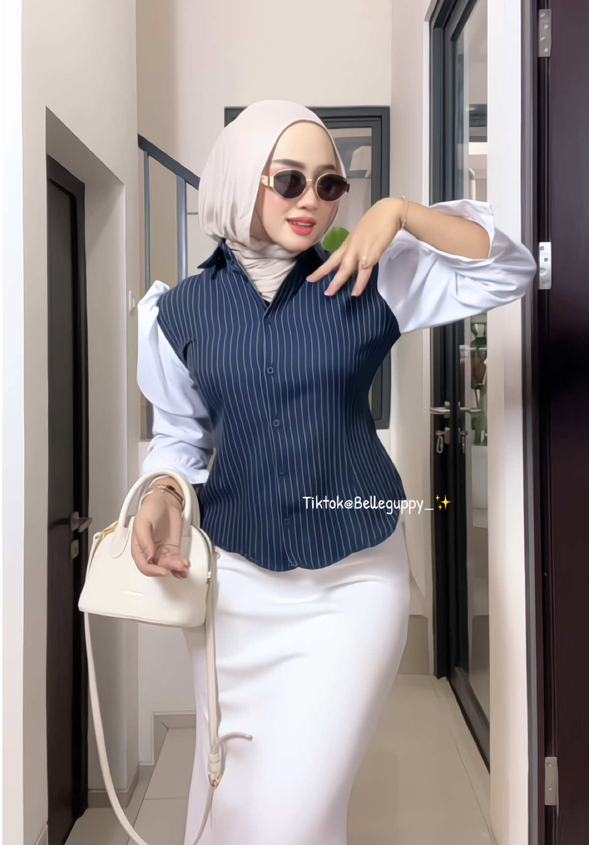 Kalian udah punya warna apa nih? #kemeja #kemejawanita #kemejawispie #kemejacantik #modalkontendoang 