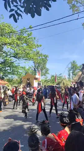 Tarian Alor,,, Alor menyala🔥🔥🔥 #kirabbudayantt #hutri80 #nttpride🏝🔥 