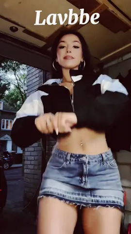 Putaria Pra Coroa #trenddance #tiktokdance #foryou #twerk #romania  @💎Maria•Xrs💎 @Lavbbe @Maria Gorbe@𝓐𝓷𝓭𝓻𝓮𝓮𝓪 