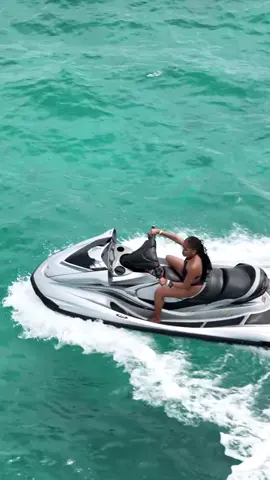 Oh to be alive and live🤌 10/10 experience 🥺 #vacation #zanzibar #jetski 