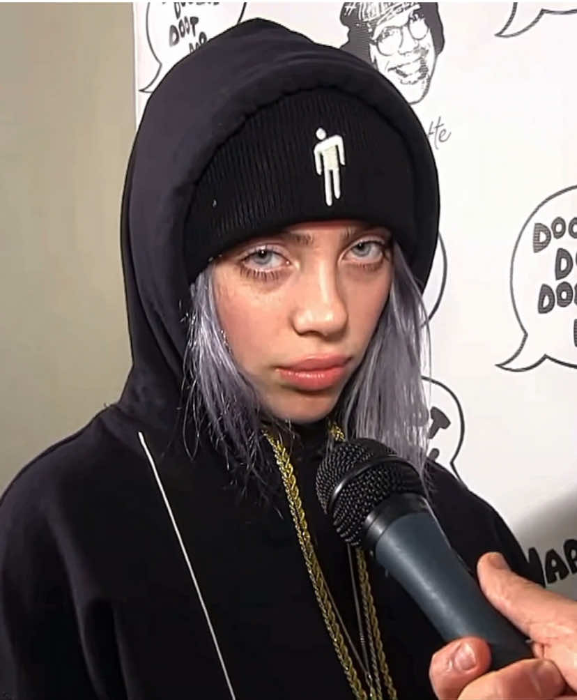 Billie eilish intro clips // sorry for the first clips quality bruh it just wouldnt get better🫩 #billieeilish #fyp #billieeilishclips #viral #foryou 