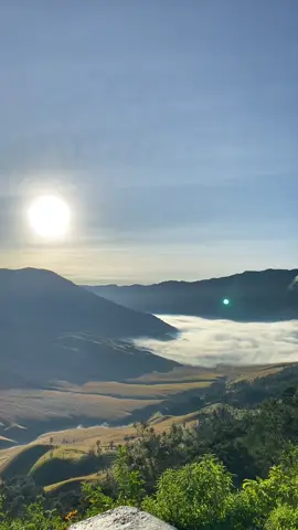 Cutii sanaa cutiii 😚#liburan #bromo #bromotenggersemeru #malang 