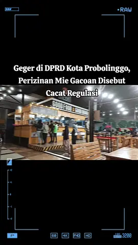 Geger di DPRD Kota Probolinggo, Perizinan Mie Gacoan Disebut Cacat Regulasi
 
 PROBOLINGGO – Perizinan Mie Gacoan di Jalan Suroyo menjadi sorotan dalam Rapat Dengar Pendapat (RDP) yang digelar Komisi III DPRD Kota Probolinggo, Selasa (12/8/2025). Dalam forum tersebut, Pemkot dinilai tidak optimal dalam melakukan pengawasan terhadap pelaku usaha.
 
 Rapat yang berlangsung dua jam itu diawali dengan pemaparan Kepala DPMPTSP, Muhammad Abbas, mengenai proses keluarnya izin sejak akhir 2019.
 
 Menurut Abbas, izin pemanfaatan ruang diterbitkan pada Januari 2020 setelah mendapat rekomendasi dari Tim Koordinasi Penataan Ruang Daerah (TKPRD).
 
 “Sejumlah syarat ditetapkan, seperti pembatasan jumlah kursi, penyediaan parkir, jarak bangunan minimal 6 meter, area hijau 10 persen, larangan mengubah bangunan lama, dan kewajiban menyediakan tempat sampah.” Terangnya, pada selasa (12/8/2025).
 
 Anggota Komisi III Fraksi PKB, Eko Purwanto, mempertanyakan kepatuhan terhadap syarat tersebut. Ia menyoroti adanya pelanggaran, seperti penambahan jumlah kursi, serta pengawasan yang hanya dilakukan dua kali sejak usaha berdiri.
 
 Menanggapi hal ini, Abbas menyebut pihaknya sudah mengeluarkan dua surat peringatan terkait parkir, dan akan memberi peringatan ketiga yang dapat berujung pada penutupan sementara jika tak ada perbaikan.
 
 Robit Riyanto, anggota Komisi III lainnya, menilai penutupan bukan pilihan terbaik dan mengusulkan pemindahan lokasi usaha ke tempat yang lebih sesuai.
 
 Dari pihak manajemen, Legal Manager Aditya Setyo Pamada menyatakan, kelengkapan dokumen termasuk Analisis Dampak Lalu Lintas (Andalalin) sedang diproses sesuai arahan wali kota, sementara opsi pemindahan masih akan dibahas internal.
 
 “Untuk ijin andalalin sudah kami urus, dan saat ini masih proses,” ucapnya.
 
 Ketua Komisi III, Mukhlas Kurniawan, menegaskan akan menggelar pertemuan teknis lanjutan untuk memverifikasi semua dokumen dan bukti fisik perizinan, termasuk keberadaan lahan hijau 10 persen. Ia juga menilai evaluasi perlu dilakukan terhadap kinerja Pemkot yang dinilai kurang tegas dalam pengawasan.
 
 Dari luar DPRD, kritik datang dari LSM LIRA Probolinggo. Wali Kota LIRA, Louis Hariona, menilai persoalan ini bukan sekadar investasi, melainkan pelanggaran tata ruang.
 
 Ia menyebut lokasi Mie Gacoan tidak diperuntukkan bagi kafe atau restoran, dan mempersoalkan pungutan retribusi 10 persen pada struk pembelian yang dianggap tidak sah.
 
 Kuasa hukum LSM LIRA, Kikis Mukisah, menuding Pemkot memberi perlakuan khusus meski izin belum tuntas. Ia menegaskan pihaknya akan membawa kasus ini ke jalur hukum, termasuk menelusuri pemberi rekomendasi pungutan pajak tersebut.
 
 “Tempat itu untuk perkantoran, bukan kafe, Perizinan belum selesai, tapi sudah berani memungut 10% di struk. Ini tidak sah, dasar hukumnya salah. Produk hukumnya juga kabur, seperti RDP ini yang berujung debat kursi,” Pungkasnya
 
 Kikis menegaskan, pihaknya akan menjadikan persoalan ini sebagai laporan pidana, termasuk menelusuri siapa yang memberi rekomendasi pajak 10% kepada Mie Gacoan. La juga mengimbau Pemkot Probolinggo tidak menutup mata terhadap pelanggaran ini.
 
#fyp #foryou #foryoupage #fyppppppppppppppppppppppp #miegacoan 