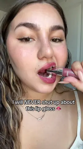 Literally the BEST lip gloss I’ve ever tried. Korean beauty is just top tier 😩 @Dinto Cosmetics #dinto #lipgloss #lipmakeup #fyp #glossylips 