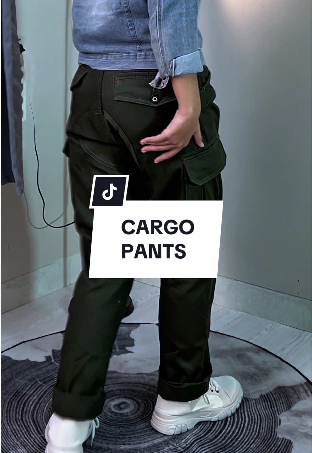 😎 Outdoor atau daily? Bisa! Cargo American Twill premium ini kuat & nyaman. Harga cuma 250 ribuan aja! 🛒 #gajihansale #promoguncang88 #equine #equinestore #cargopants 