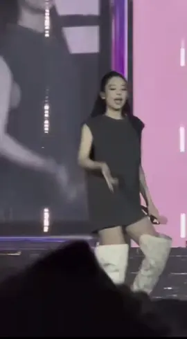 jennie fancam #fancam #jennie #kesfetbeniöneçıkart  #kesfetteyizzzzz 