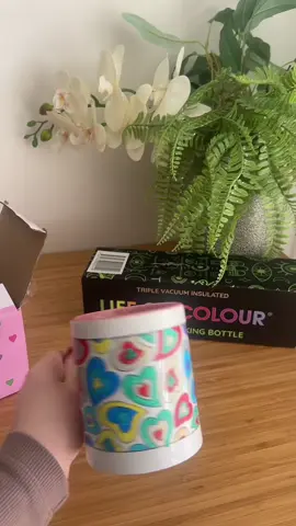 @Life Of Colour Pens Screen-free fun that keeps little hands busy & hearts happy 💗🖌️ #LoveAndMagicBundle #MumLife #DIYWithKids #LifeOfColour #ToddlerActivity      