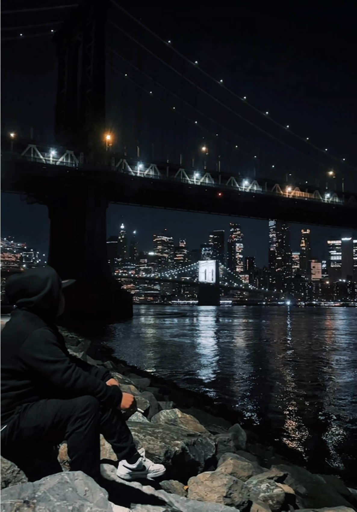 📍New York City #newyorkcity #newyork #nyc #newyorkcitynight 