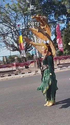 Tarian Rote Ndou, di Karnaval NTT #Rote #fyppppppppppppppppppppppp 