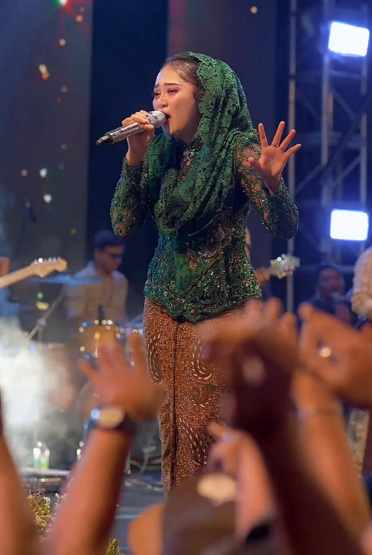 Rindu Aku Rindu Kamu - Silvy Kumalasari @OM HIMAWAN @Himawan Music  #himawanmusic #omhimawan #silvykumalasari #rinduakurindukamu #fyp 
