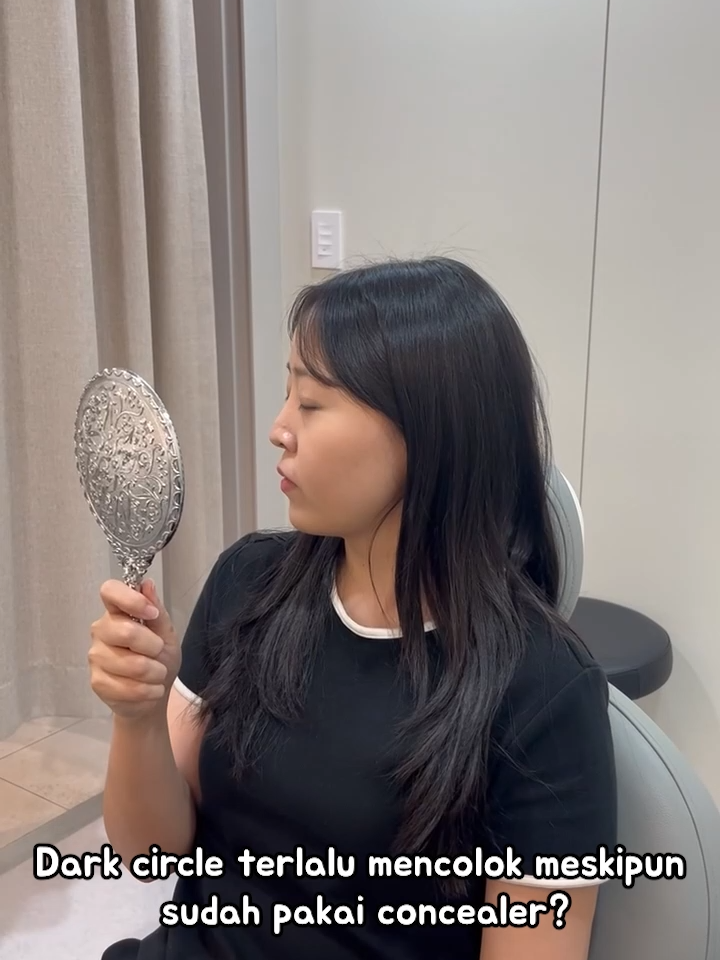 💫 Dapatkan mata yang bebas kantong dan tampak lebih segar dengan Juvelook Volume dan Eye Rejuran! 💫 Perawatan ini akan mengurangi pembengkakan di sekitar mata, memberi hasil instan, dan mengembalikan kekenyalan kulit sekitar mata. Hubungi admin kami untuk informasi lebih lanjut atau reservasi! 청담오케이 피부센터 서울 강남구 삼성로133길12 3층 https://naver.me/5k73irGA Cheongdam Okay Skin Center 3th Floor, Samseong-ro 133gil 12, Gangnam-gu, Seoul #eyerejuran #juvelookvolume #perawatanbawahmata #perawataneyebag #klinikdikorea #perawatandikorea #kbeauty #klinikperawatandikorea