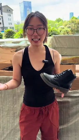 Check our new arrival boots!#stock #letsgoremi #REMI #yiwu #yiwuminigoods #yiwumarket #import #export #business #businesstips #supplychain #trading #fypシ #internationaltrade #warehouse #madeinchina #shipping #viral #wholesale #shoes #boots 