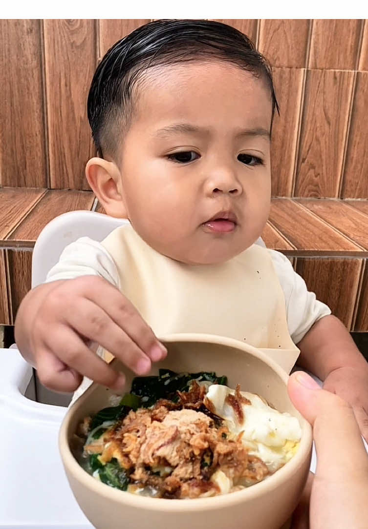 Ga nyampe 10 menit ludess #bundabaskaraa #bayimukbang #mukbang #anakmakanlahap 