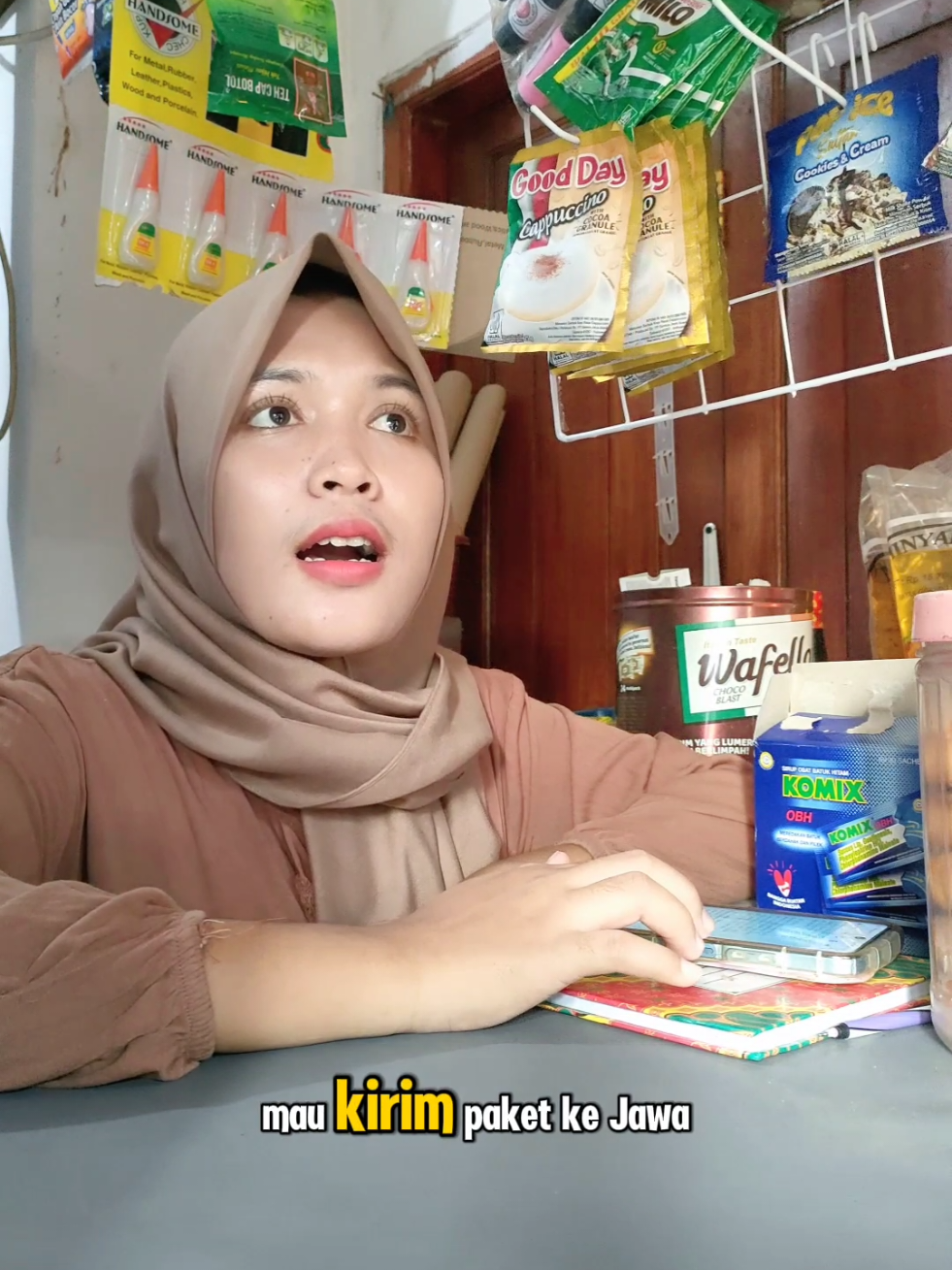 Awalnya mikir jadi agen ekspedisi ribet? 🤔 Ternyata sekarang bisa mulai dari warung, toko, bahkan konter pulsa! Di Fastpay, kamu bisa buka jasa ekspedisi langsung dari rumah 🚀 ✅ Komisi sampai 30% tiap kirim paket ✅ Kurir jemput ke lokasi, tanpa gudang! 💡 Tinggal instal Fastpay di Playstore, daftar pakai kode MAMAHZIYA buat potongan Rp50.000, Lanjut ke menu ekspedisi dan mulai daftar. 📦 Saatnya warungmu cuan dari jasa kirim paket! #WarungCuan #AgenEkspedisi #Faspei #BisnisWarung #CuanDariRumah  
