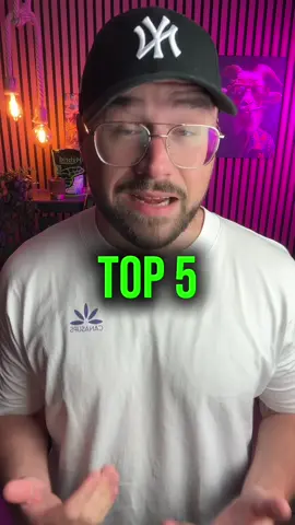 🌿✨ Meine 5 Geheimtipps für mehr Energie, Leichtigkeit & Balance ✨🌿 Anzeige 1️⃣ Leberpflege deluxe 🍃 – Dein wichtigstes Entgiftungsorgan arbeitet Tag und Nacht für dich. Bitterpflanzen wie Enzian, Artischocke oder Wermut unterstützen es dabei, natürliche Prozesse anzukurbeln und dich von innen heraus zu stärken. 2️⃣ Hydration ist King 🚰💧 – Wasser und Kräutertees sind echte Detox-Helden. Sie helfen deinem Körper, Stoffwechselreste schneller auszuschleusen und schenken dir frische Energie. 3️⃣ Gold auf dem Teller 🥭🌱 – Mango, Kurkuma und schwarzer Pfeffer liefern dir wertvolle Pflanzenstoffe, die Hand in Hand für dein Wohlbefinden wirken. 4️⃣ Leicht statt belastet ⚖️🏃 – Achte auf einen gesunden, möglichst niedrigen Körperfettanteil, damit sich keine unnötigen Stoffe in den Fettdepots einlagern. 5️⃣ Sanfte Pflanzenpower ergänzen 🌸 – Kleine natürliche Helfer können deinen Alltag harmonischer und ausgeglichener machen. 💡 Tipp: Fang mit einem Punkt an und steigere dich Schritt für Schritt – so wird gesunde Routine zum Lebensgefühl! 🙌💚