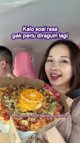 100rb dapet 2 medium pizza di Domino’s! Beli vouchernya dengan cara klik tag lokasi video ini ya 🥳🫵🏼 #jelajahbegahmula #jelajahkuliner #promomakanmerdeka #dominospizza #dominos 