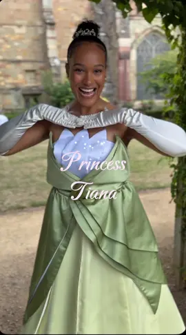 ✨👑 Introducing the most magical, beautiful Princess Tiana 💚🐸👸 Bring the sparkle, charm, and true princess magic to your little one’s special day 🌟💫 Whether she’s twirling through story time 📖💖, sharing royal giggles 😂👑, or posing for picture-perfect memories 📸🌸 — Princess Tiana will make it unforgettable. Why not make it even more magical? ✨ Invite two princesses 👯‍♀️👑 for your event and give your child a truly royal celebration they’ll remember forever 🎉🎂💖 📅 We’re booking up really fast — secure your date today! 📩 Enquire now to start the magic 🪄💌  #childrensparty #birthday #fun #kids #princess 