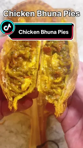 Chicken Bhuna Pies#bradsworldkitchen #chicken #bhuna #indianfood #currypies
