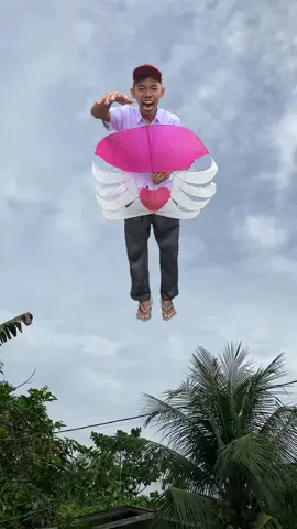 Abang nerbangin layangan #videolucu #anakanak #layangan #fyp