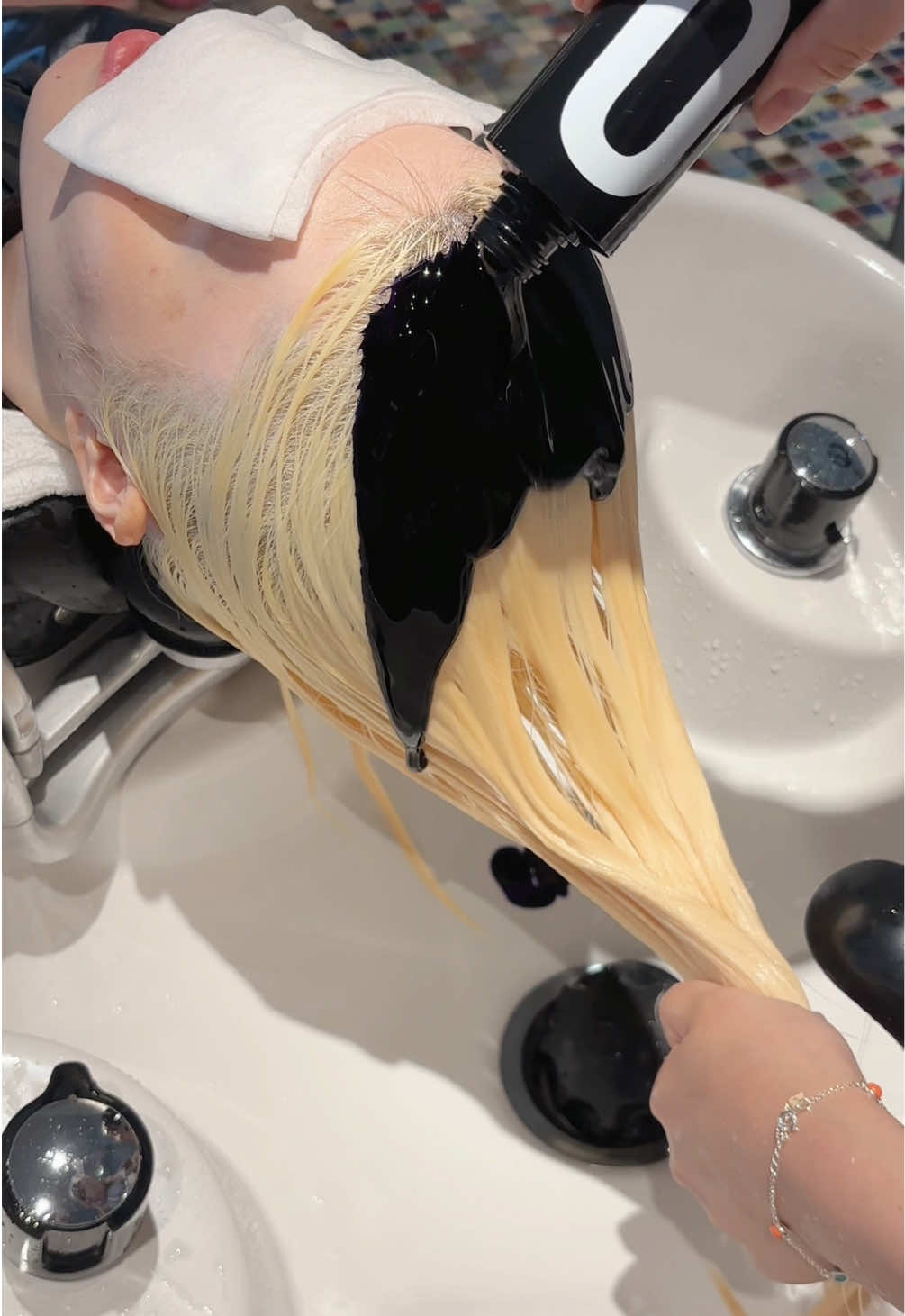purple shampoo 🧴 ムラシャン！ ##ムラシャン##紫シャンプー##ハイトーンカラー##カラーシャンプー##haircolor