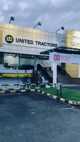 👷‍♂️#unitedtractors 