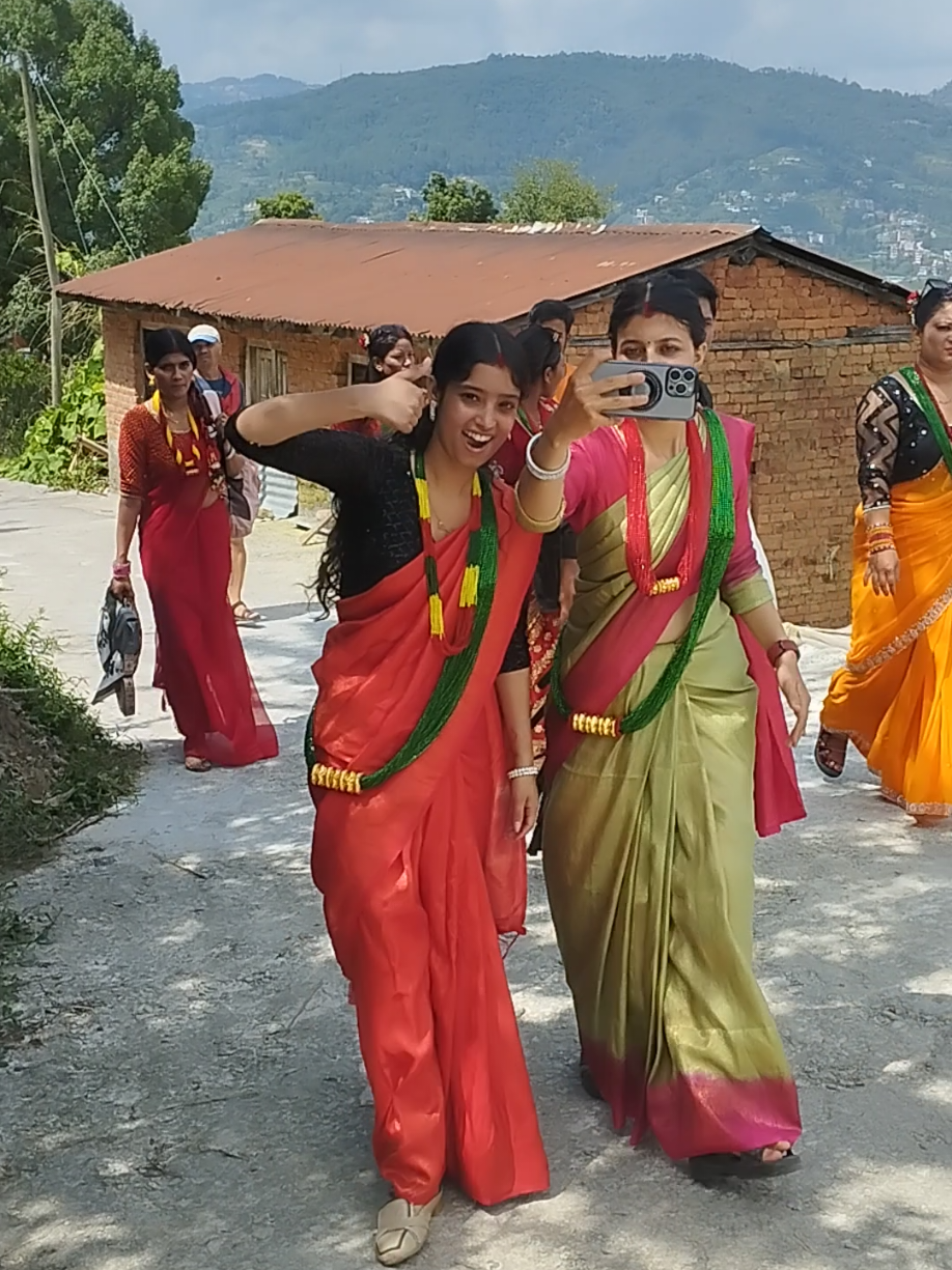 meri aamai laudinaki para tmro bhara keri tiramlara bishnu majhi new teej song 2082 mata naramri aamai #subashkhadka_02 #fypage #teejsong #foryoupage #creatorsearchinsights 