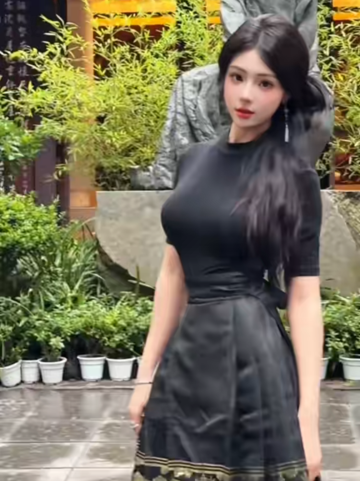 Beautiful Chinese Girls【呐呐  】#douyin #tiktok #beautiful #chinesegirl#walking