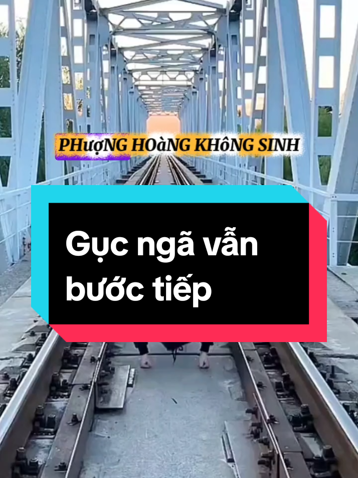 Gục ngã vẫn bước tiếp #truyencamhung  #dongluc  #kyluat  #phattrienbanthan  #LearnOnTikTok  #HT Truyencamhung 