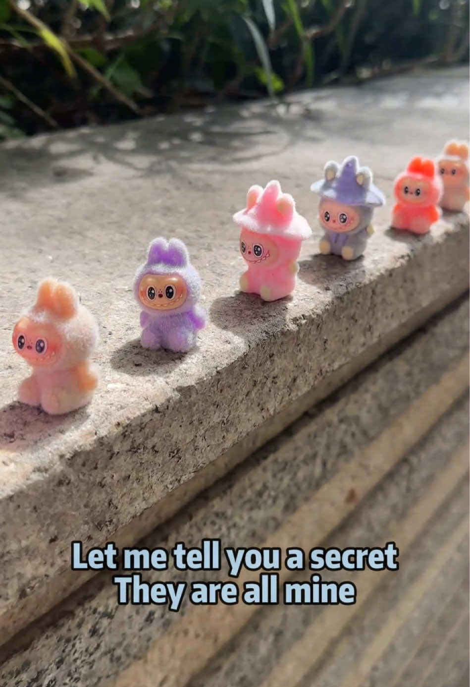 Yes or no? #labubukeychain #tiktok #labubuthemonsters #labubu #fpy #labubuhaveaseat #keychain #viral #labubumacarons #trending?song🔥fyp📣foryou #tiktok 