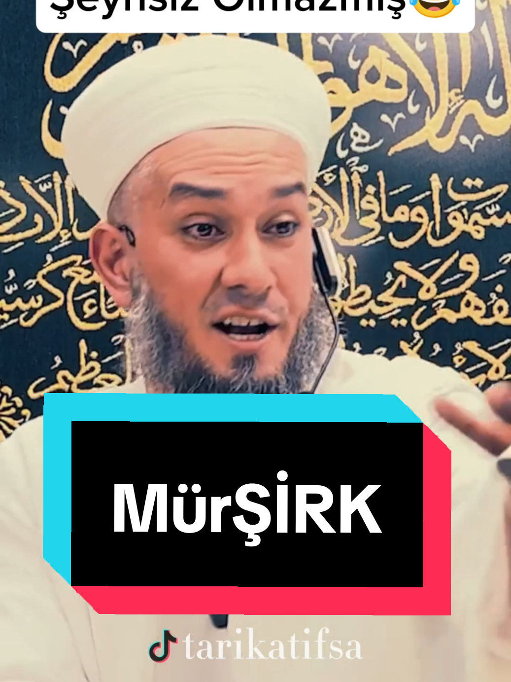 Ebubekir Sıddık Kaya Hoca, Allah'ın kullarını mürşide bağlanmazsa istemediğini iddia etti.  Mürşide bağlanmayı şirk olarak görenlerin şeytanın tuzağına düştüğünü söyledi.  #ebubekirsıddıkkayahoca #cübbeli #mürşid #tarikat #keşfetedüş 
