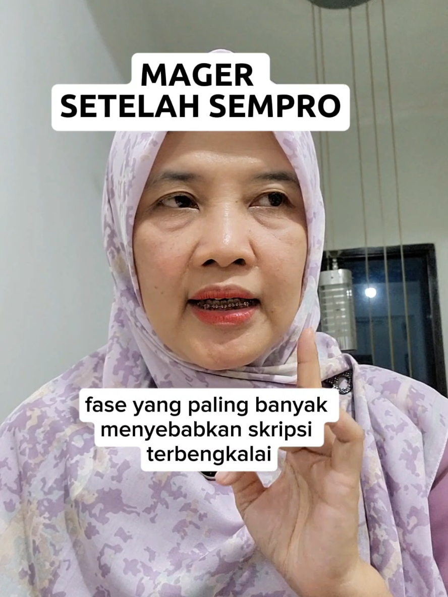 Siapa yang ngalamin ga nyentuh skripsi setelah sempro?