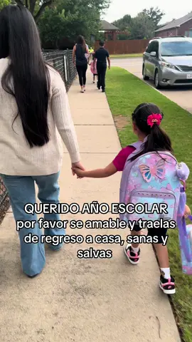 Dios bendiga nuestros niñ@S este nuevo ciclo escolar 🥺❤️ #backtoschool #firstdayofschool #Siblings #daughters #sisters 