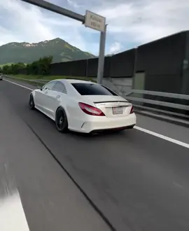 ⛰️😍 #cls63 #mercedes #mercedesbenz #cls 